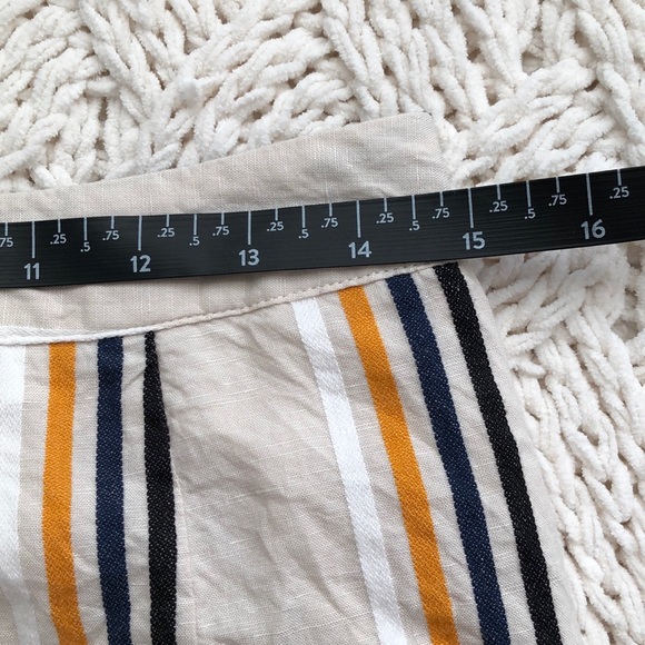 Tan, navy, and yellow pencil skirt - Picture 3 of 5